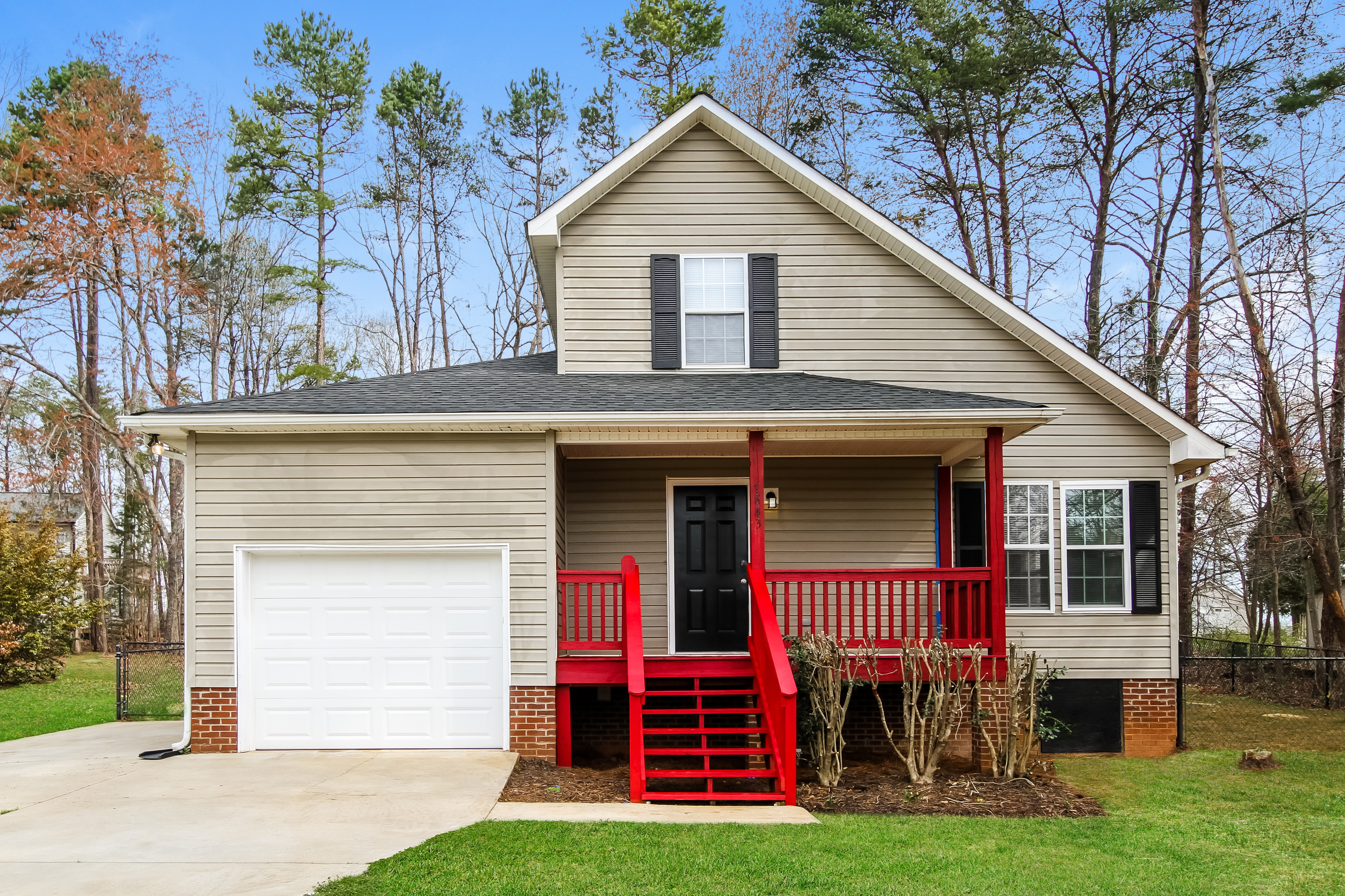 7843 KATHERINE DR DENVER, NC 28037